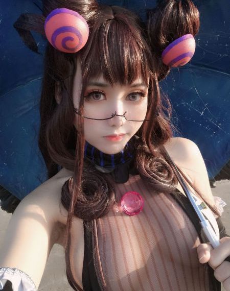 丝袜中出秘书连裤袜_超清神马在线观看