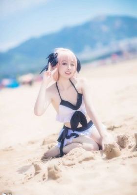 五月天校园春色_720迅雷电影在线