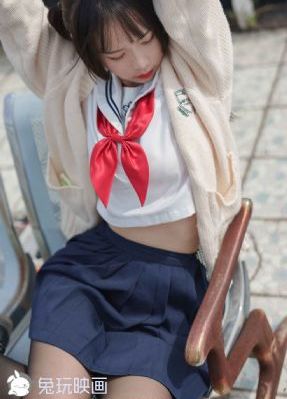伊人再见免费在线观看高清版_720在线视频观看