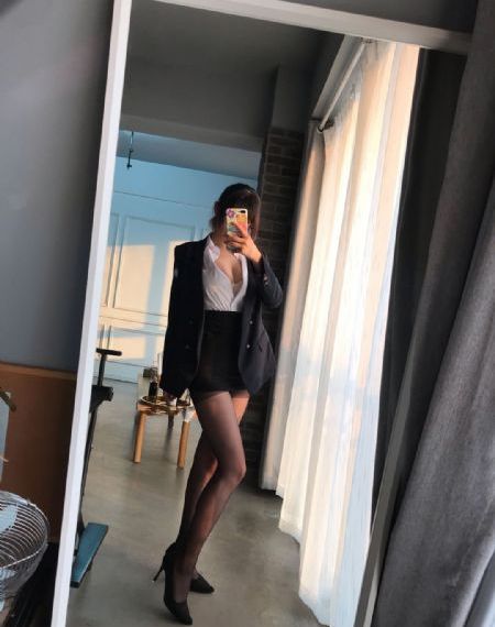 韩国三级电影迷人的保姆_超清神马影院手机在线