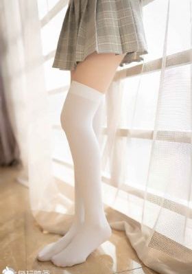 美脚パンスト女教师在线_国产剧免费观看韩国
