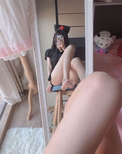 新粉红的窗帘1992_1080高清迅雷在线观看